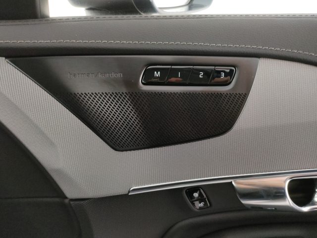 VOLVO XC90 usata, con USB