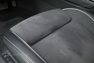 VOLKSWAGEN Passat usata, con Airbag testa