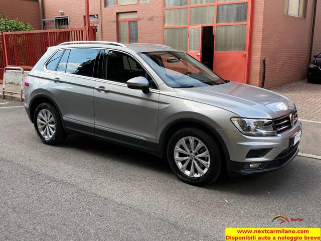 VOLKSWAGEN Tiguan usata, con Airbag laterali