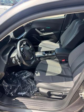 PEUGEOT 2008 usata, con Cruise Control