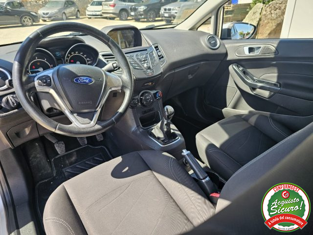 FORD Fiesta usata, con ESP