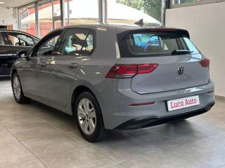 VOLKSWAGEN Golf usata, con Autoradio