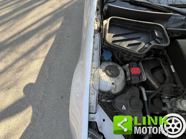 MERCEDES-BENZ SLK 200 usata, con Luci diurne