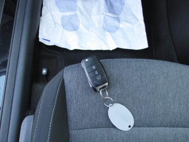 KIA Stonic usata 37
