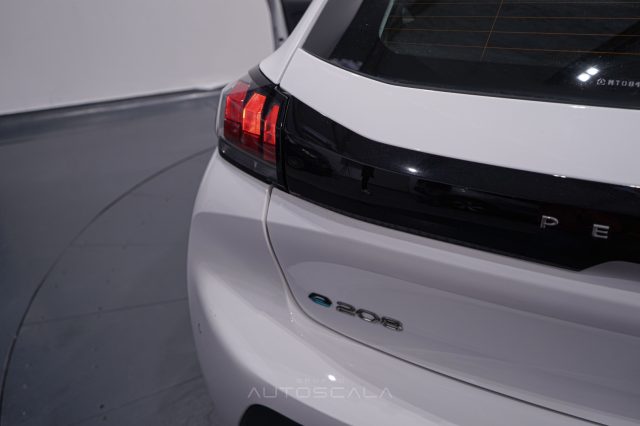 PEUGEOT 208 usata, con Vivavoce