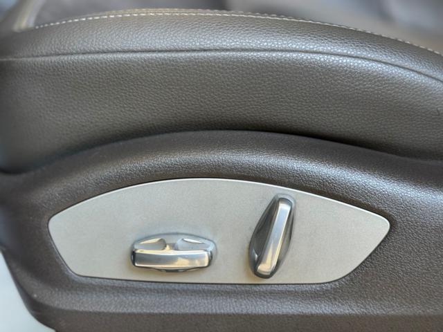 PORSCHE Macan usata, con Autoradio digitale