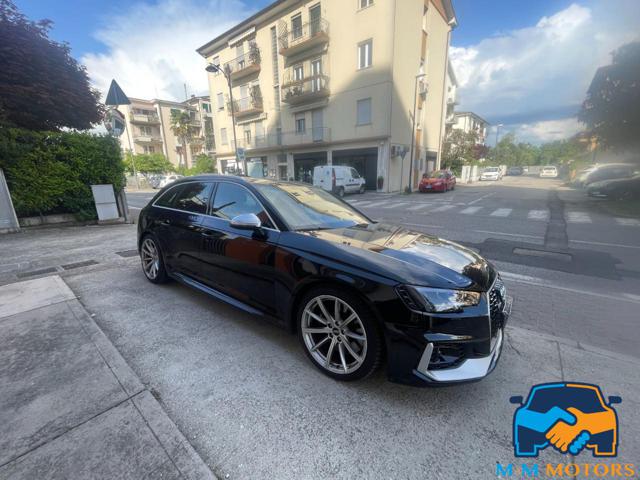 AUDI RS4 usata, con Autoradio