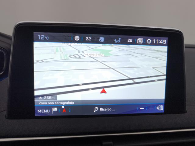 PEUGEOT 5008 usata, con Volante in pelle