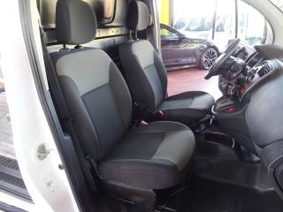 RENAULT Kangoo usata, con Controllo automatico clima