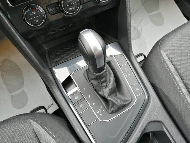 VOLKSWAGEN Tiguan usata, con Park Distance Control