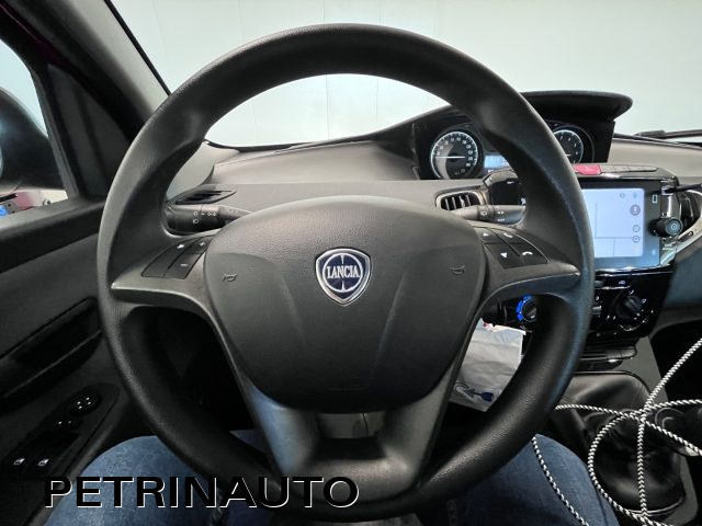 LANCIA Ypsilon usata, con Servosterzo