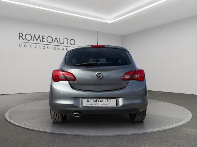 OPEL Corsa usata, con Autoradio