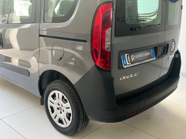 FIAT Doblo usata, con Controllo automatico clima