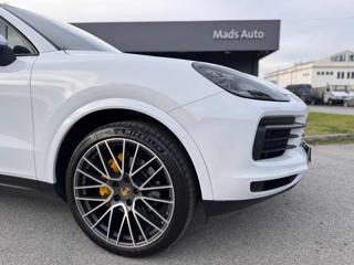 PORSCHE Cayenne usata, con Cerchi in lega