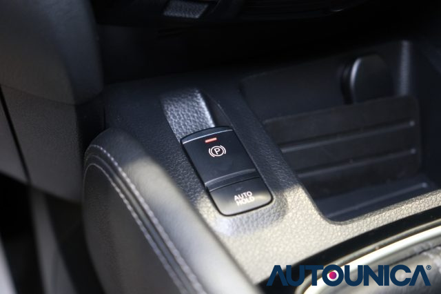 NISSAN Qashqai usata, con Sensori di parcheggio posteriori