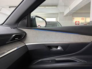 PEUGEOT 3008 usata, con Sistema di navigazione
