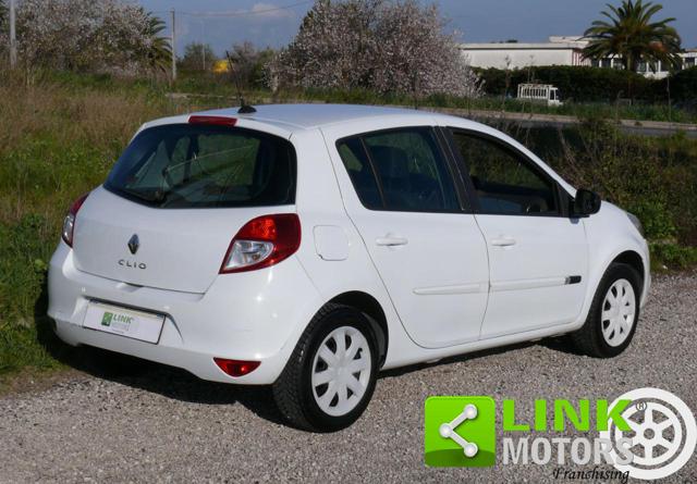 RENAULT Clio usata, con Alzacristalli elettrici