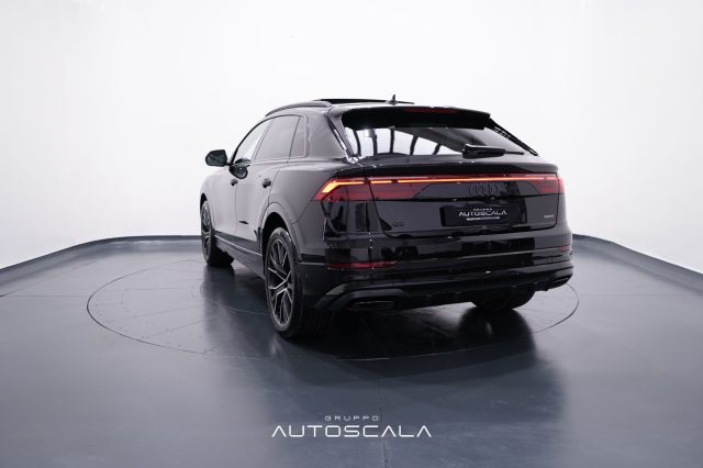 AUDI Q8 usata, con Airbag Passeggero