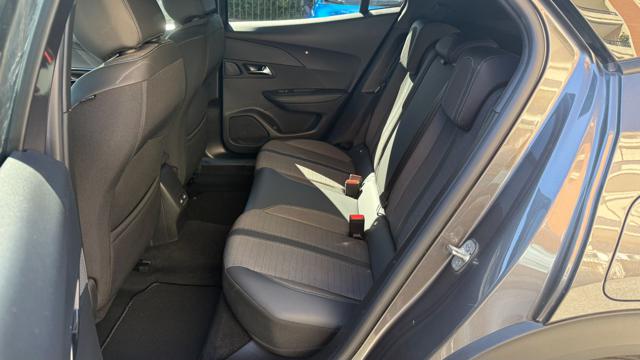 PEUGEOT 2008 usata, con Cruise Control