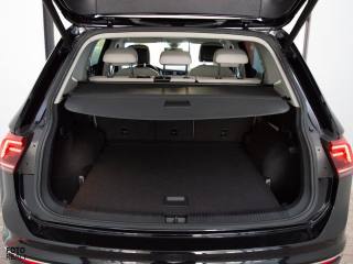 VOLKSWAGEN Tiguan Allspace usata, con Airbag posteriore