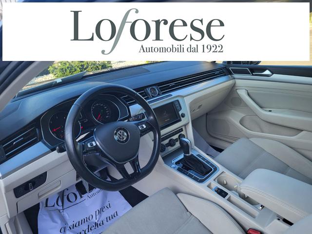 VOLKSWAGEN Passat Variant usata, con Alzacristalli elettrici