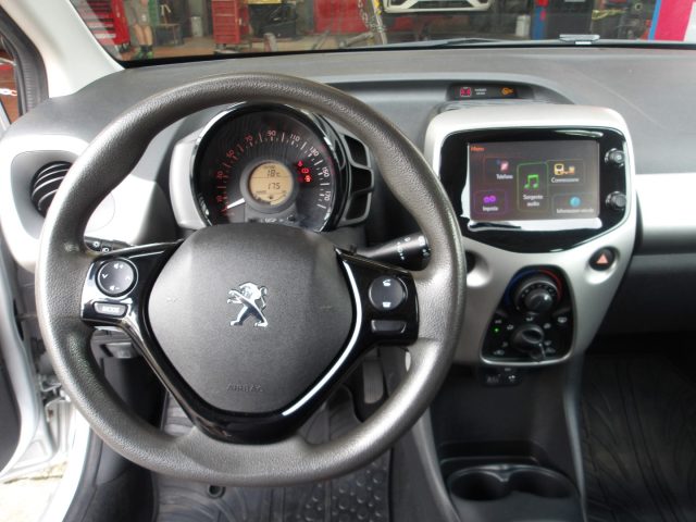 PEUGEOT 108 usata 8