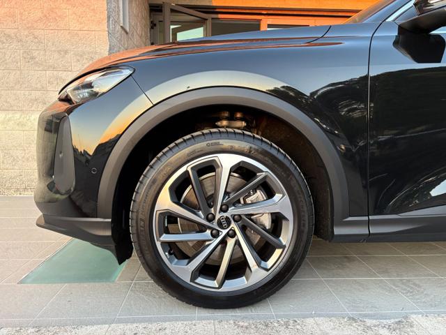 AUDI Q5 usata, con Tettuccio apribile