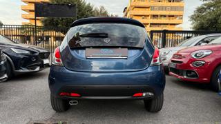 LANCIA Ypsilon usata, con Autoradio