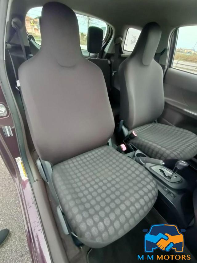 TOYOTA iQ usata, con Servosterzo