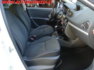 RENAULT Clio usata 9