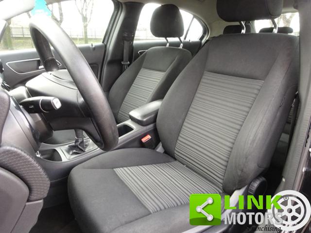 MERCEDES-BENZ A 180 usata, con Autoradio
