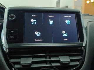PEUGEOT 208 usata, con Sedile posteriore sdoppiato
