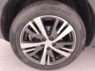 PEUGEOT 3008 usata, con Volante multifunzione