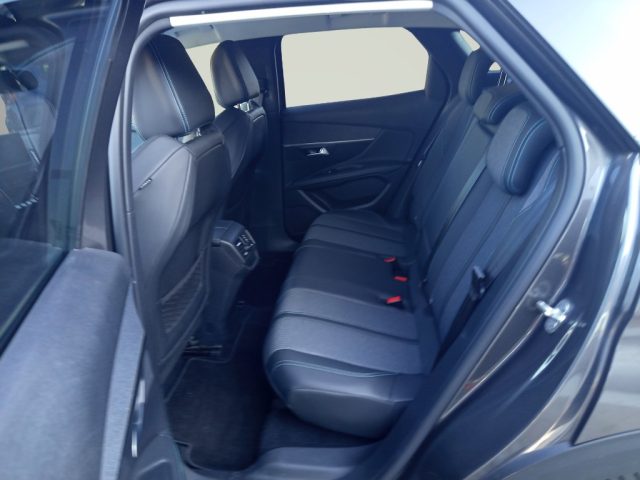 PEUGEOT 3008 usata, con Climatizzatore