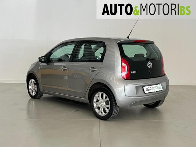 VOLKSWAGEN up! usata, con Autoradio