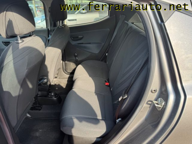 LANCIA Ypsilon usata, con Chiusura centralizzata