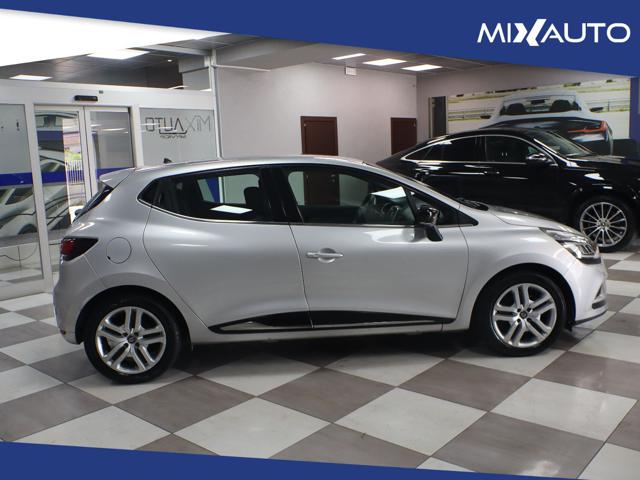 RENAULT Clio usata, con Airbag laterali