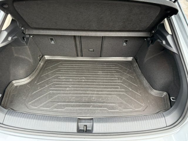 VOLKSWAGEN T-Roc usata 24