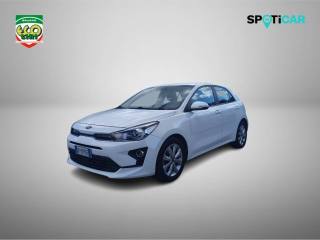 KIA Rio usata, con Specchietti laterali elettrici