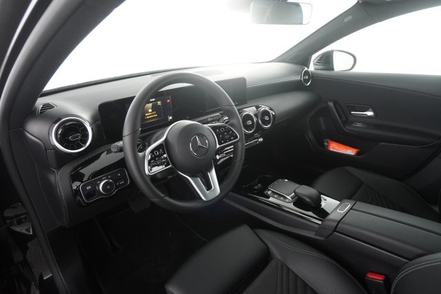 MERCEDES-BENZ A 180 usata 1