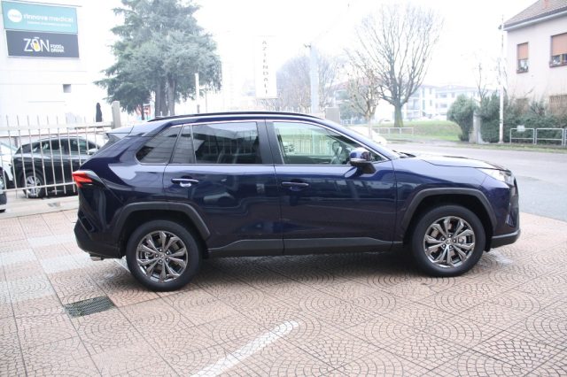 TOYOTA RAV 4 MY23 usata, con Climatizzatore