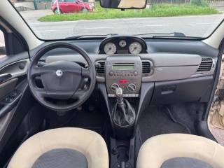 LANCIA Ypsilon usata 8