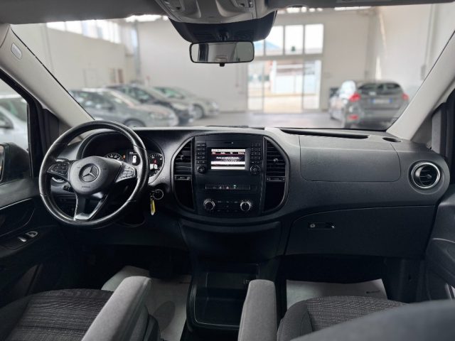 MERCEDES-BENZ Vito usata, con Park Distance Control