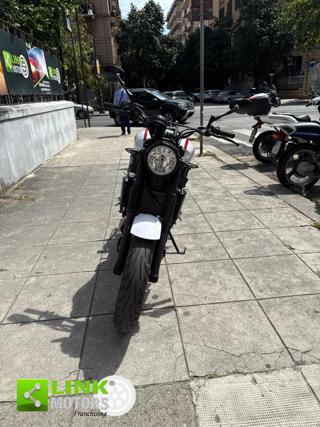 YAMAHA XSR 700 usata 1