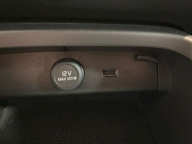 VOLVO XC40 usata, con Head-up display