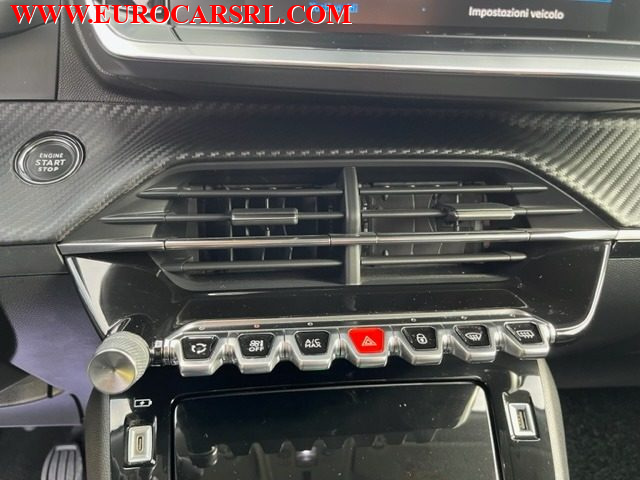 PEUGEOT 2008 usata, con Servosterzo