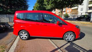 FORD Tourneo Courier usata, con Chiusura centralizzata