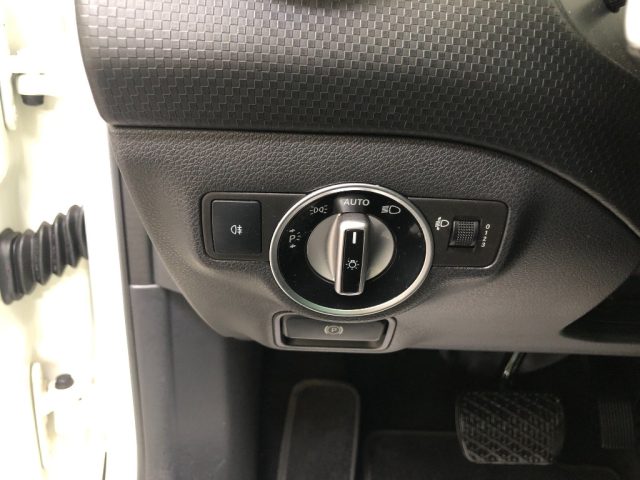 MERCEDES-BENZ A 160 usata, con Volante multifunzione