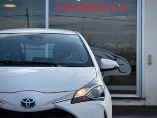 TOYOTA Yaris usata, con Autoradio