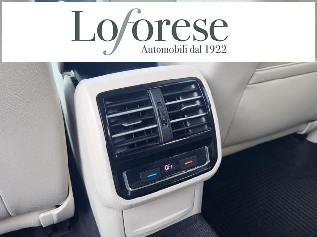 VOLKSWAGEN Passat Variant usata, con Climatizzatore
